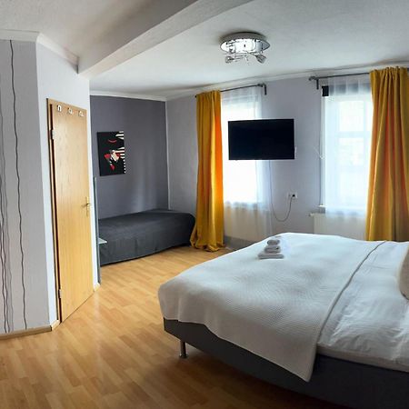 Pension Melsungen Vormals Hotel Bartenwetzer Exterior photo